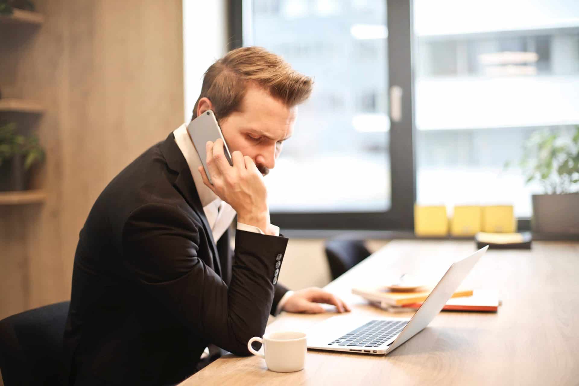 telefoonnummer op website gebruiken